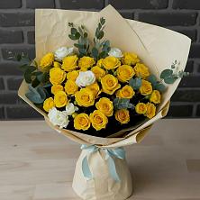 Букет цветов из:  Розы в Гидроторфе