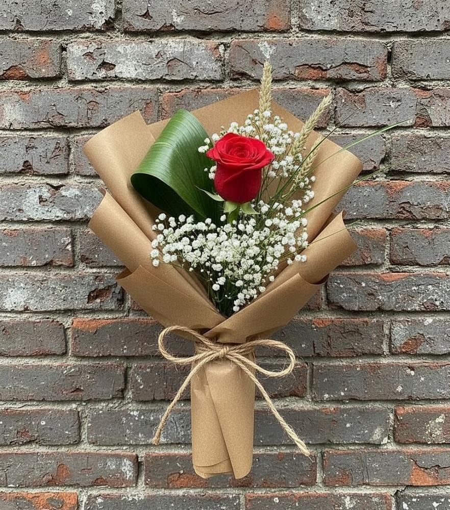 Букет цветов из: Розы в Гидроторфе