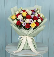 Букет цветов из:  Розы в Гидроторфе