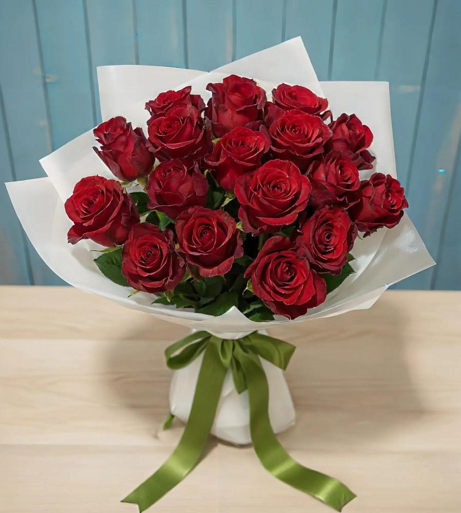 Букет Красные розы в Гидроторфе