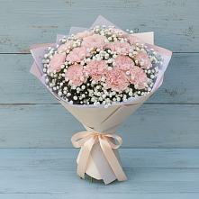 Букет цветов из:  Гвоздики в Гидроторфе