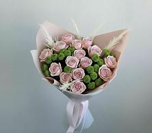 Букет цветов из:  Розы и Хризантемы в Гидроторфе