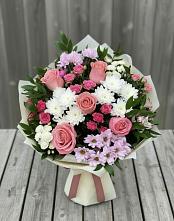 Букет цветов из:  Альстромерии, Гвоздики, Розы и Хризантемы #REPLACE_PRED# Гидроторфе