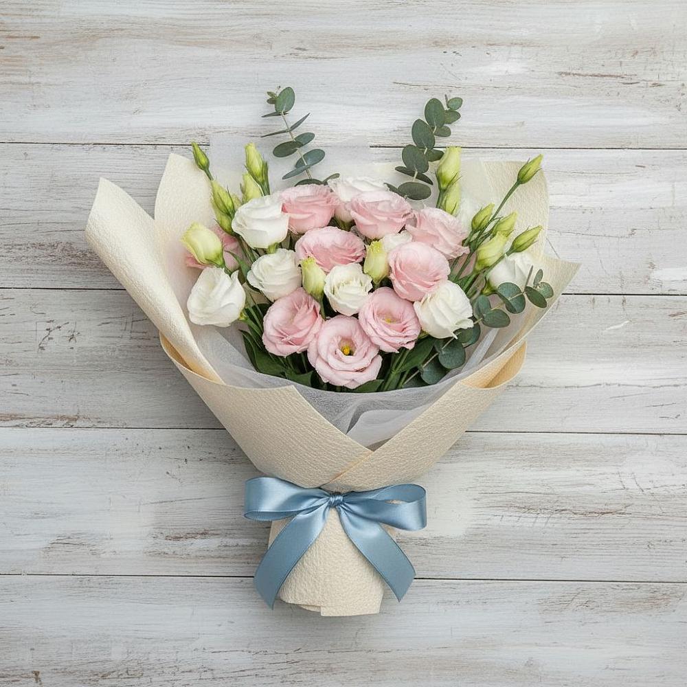 Букет цветов из: Лизиантусы в Гидроторфе